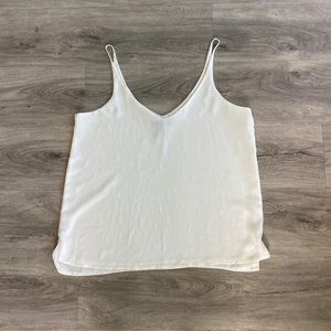 Forever 21 v-neck spaghetti strap cami